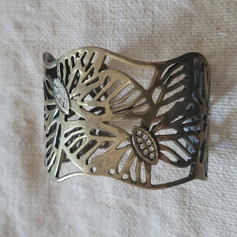 Brass Butterfly Bracelet with Rhinestones - Picture 4 of 6